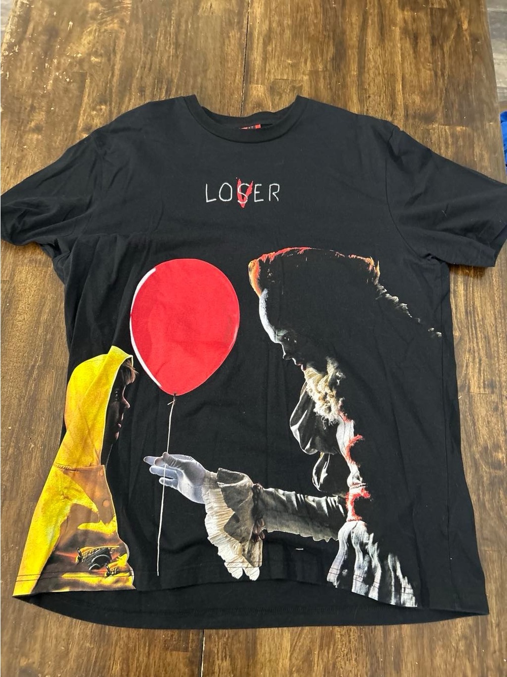 PALACE Black Short-Sleeve Graphic Tee with Red Balloon